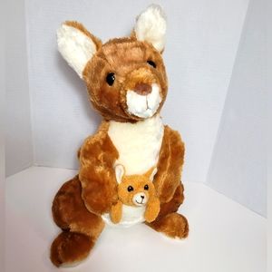 Austrailia Kangaroo with Baby in Pouch Large Stuffed Animal Plush Toy Like New